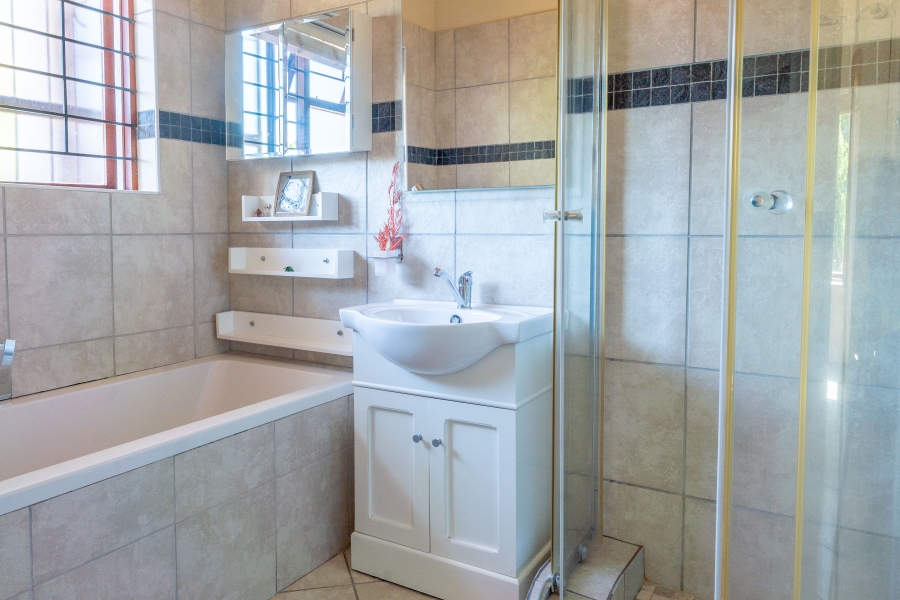 3 Bedroom Property for Sale in Kommetjie Western Cape